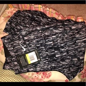 Cropped Nike Leggings